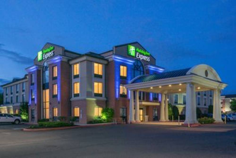 Holiday Inn Express & Suites QUAKERTOWN 1