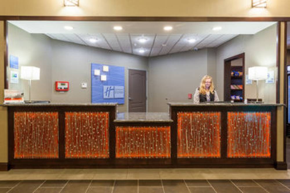 Holiday Inn Express & Suites RAPID CITY I-90 10