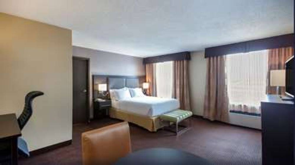 Holiday Inn Express & Suites REGINA DOWNTOWN 8