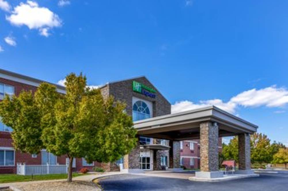 Holiday Inn Express & Suites SALISBURY - DELMAR 1