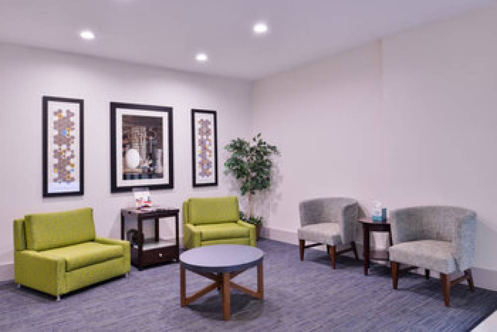 Holiday Inn Express & Suites SAN ANTONIO NW-MEDICAL AREA 3