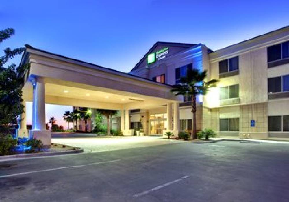 Holiday Inn Express & Suites SAN DIEGO OTAY MESA 6