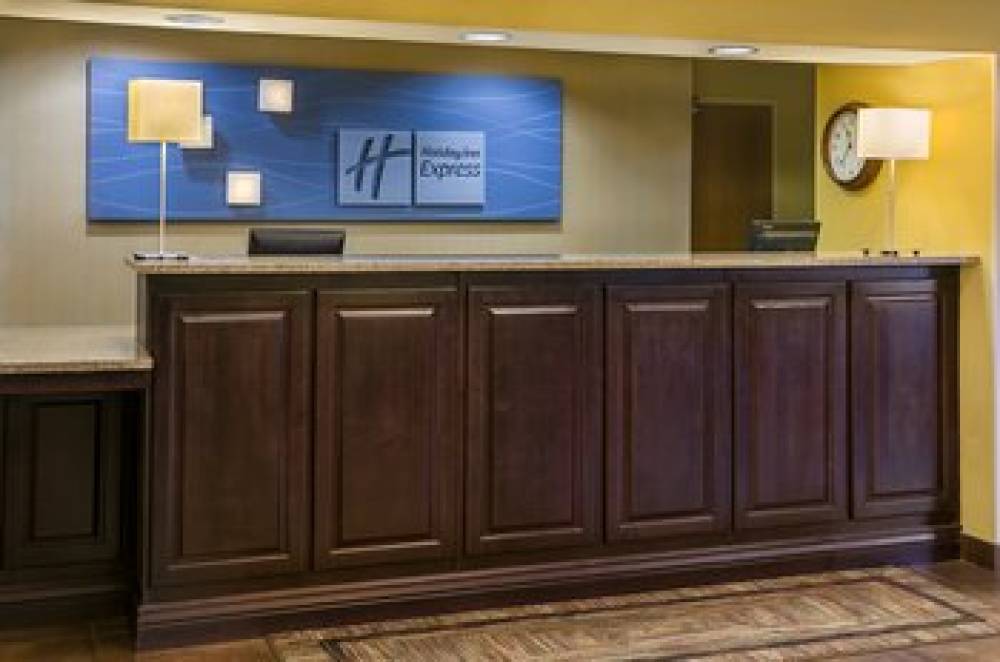 Holiday Inn Express & Suites SANDY - SOUTH SALT LAKE CITY 6