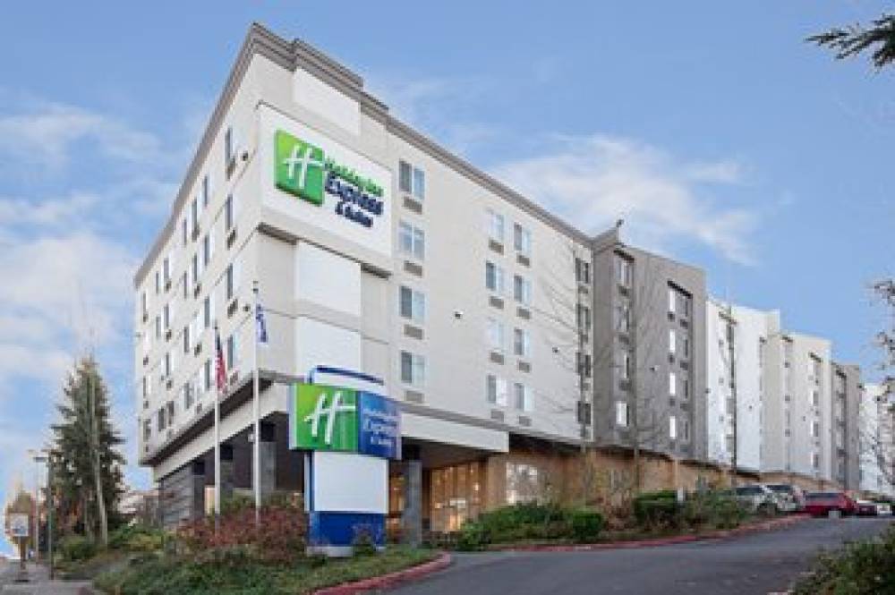 Holiday Inn Express & Suites SEATTLE-SEA-TAC AIRPORT 1