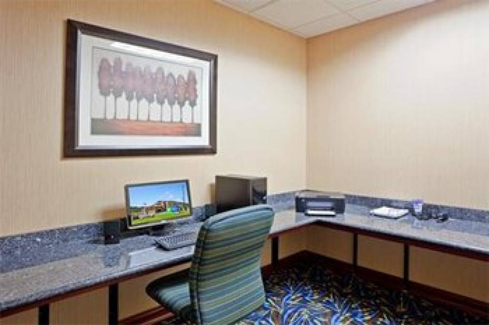 Holiday Inn Express & Suites SEQUIM 6