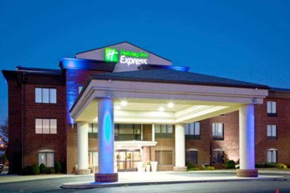 Holiday Inn Express & Suites SHELBYVILLE 1