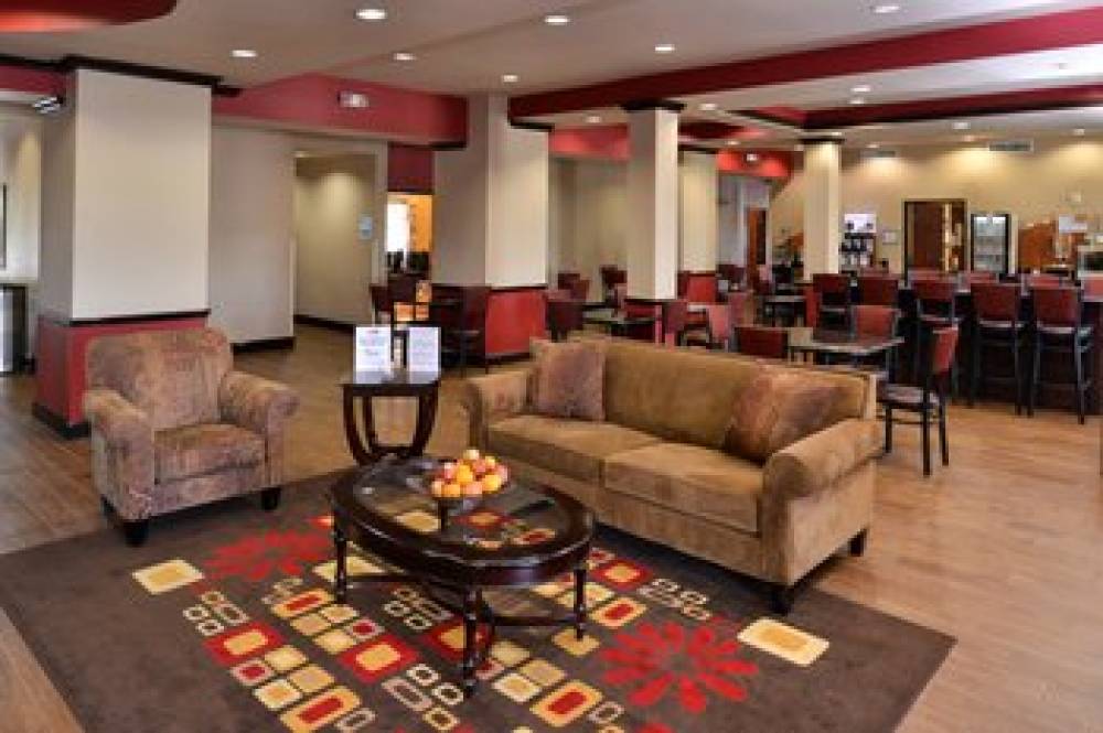 Holiday Inn Express & Suites SHERMAN HWY 75 6