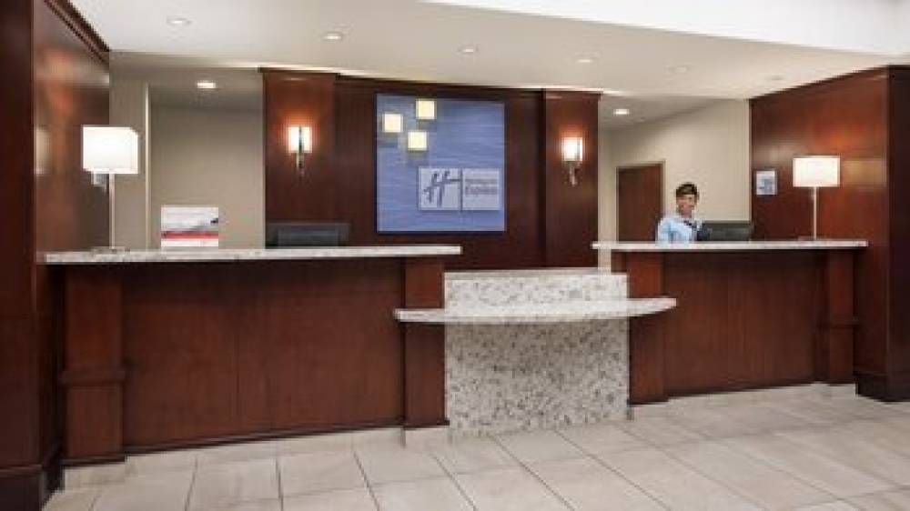 Holiday Inn Express & Suites SHERWOOD PARK-EDMONTON AREA 6