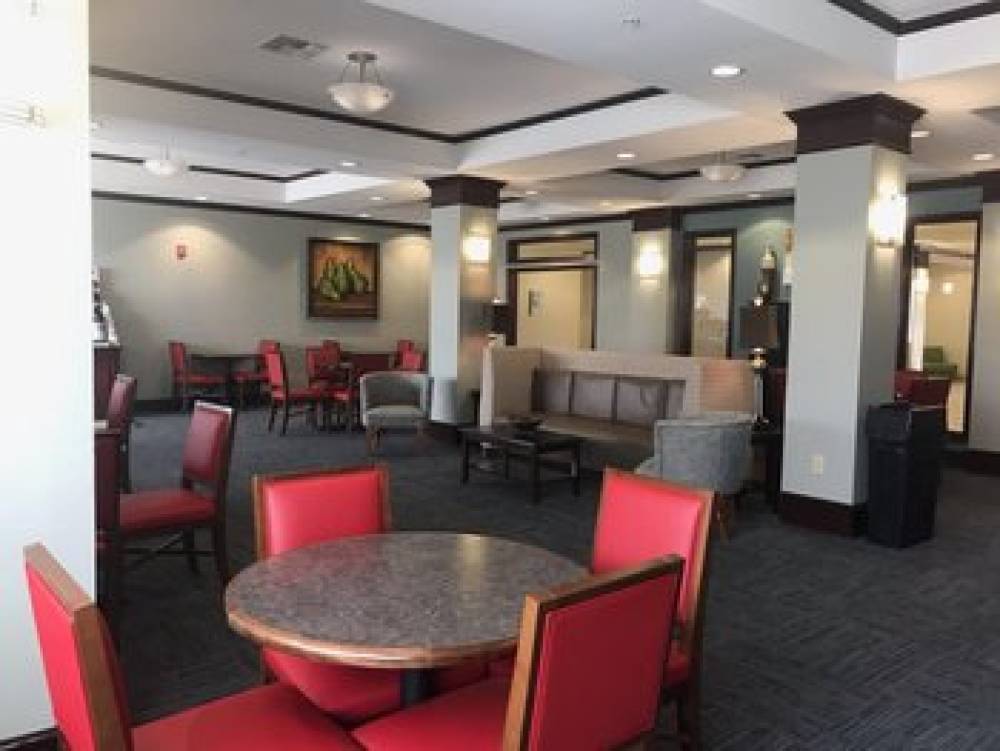 Holiday Inn Express & Suites SNYDER 6