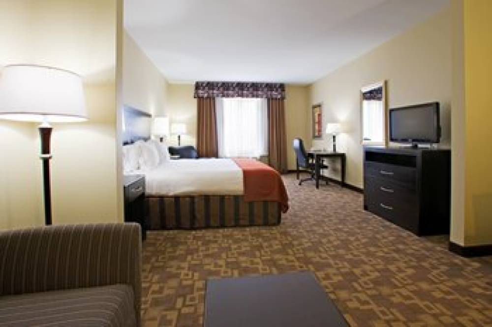 Holiday Inn Express & Suites SNYDER 7