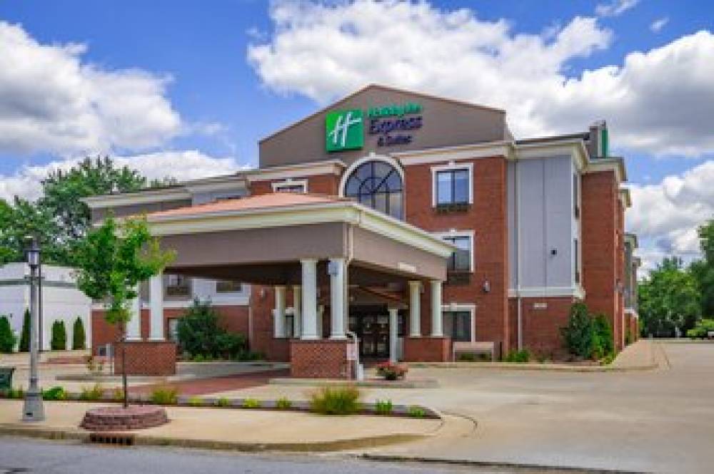 Holiday Inn Express & Suites SOUTH BEND - NOTRE DAME UNIV. 1