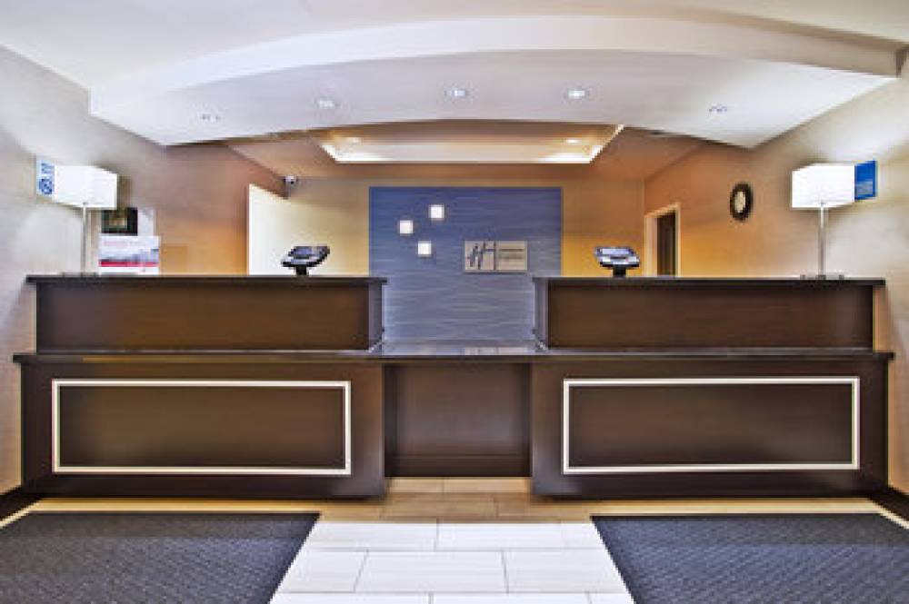 Holiday Inn Express & Suites SPRINGFIELD - DAYTON AREA 2