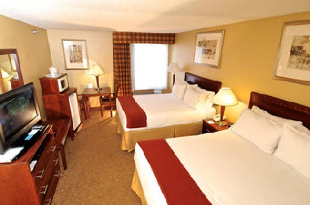 Holiday Inn Express & Suites ST. LOUIS WEST - FENTON 6