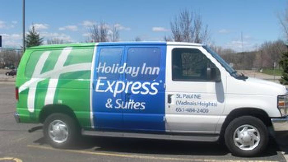 Holiday Inn Express & Suites ST. PAUL NE (VADNAIS HEIGHTS) 6