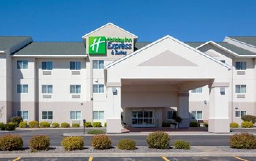 Holiday Inn Express & Suites Stevens Point