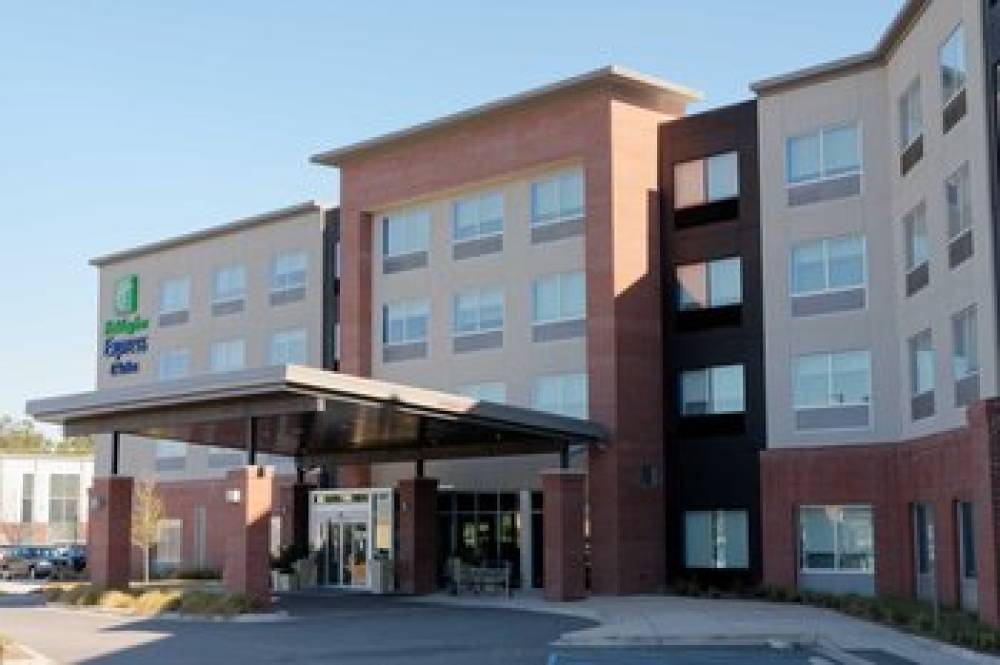 Holiday Inn Express & Suites Summerville