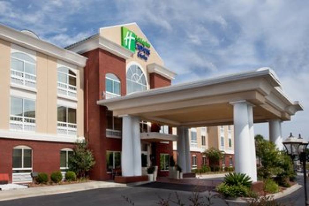 Holiday Inn Express & Suites SUMTER 1