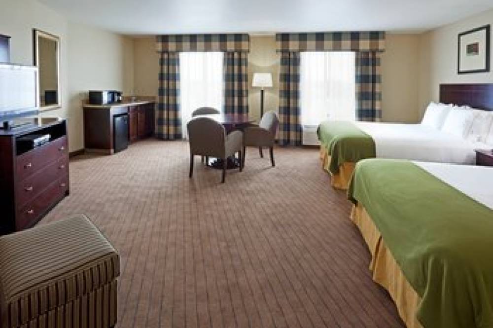 Holiday Inn Express & Suites SYRACUSE NORTH - AIRPORT AREA 7