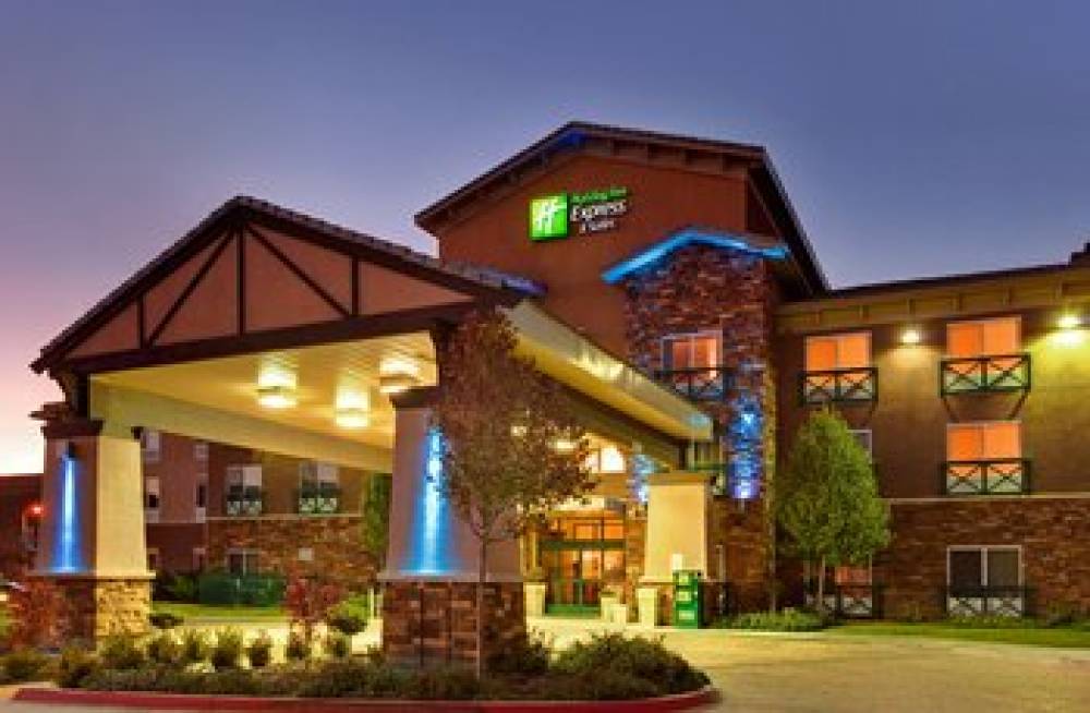 Holiday Inn Express & Suites Tehachapi Hwy 58/Mill St.