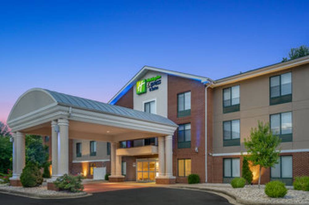 Holiday Inn Express & Suites TELL CITY 1