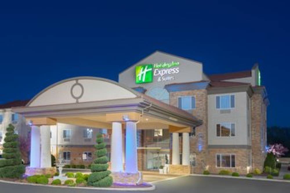 Holiday Inn Express & Suites Tucumcari