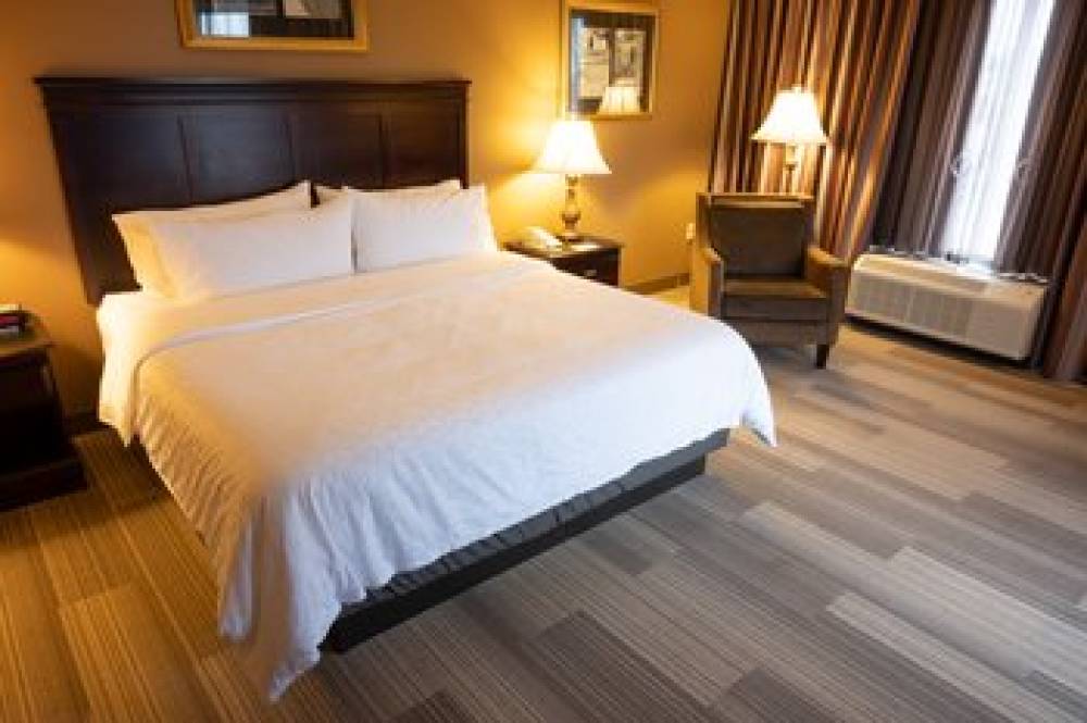 Holiday Inn Express & Suites TUSCALOOSA-UNIVERSITY 4