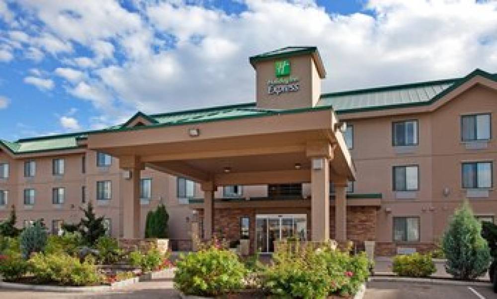 Holiday Inn Express & Suites VERNON 1