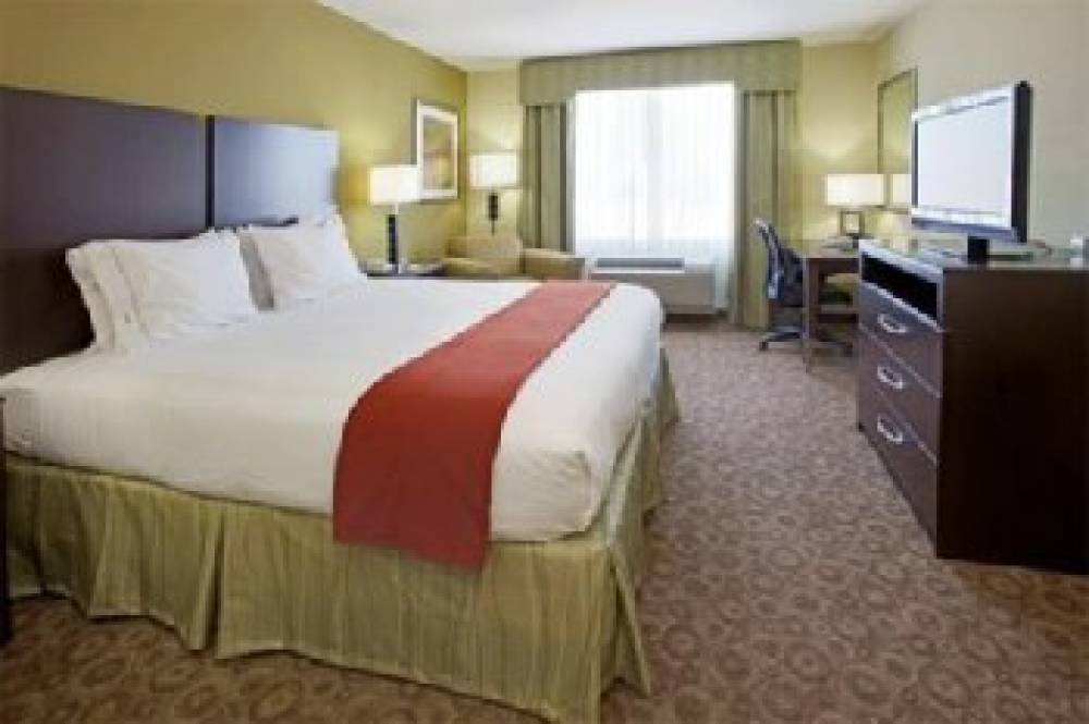 Holiday Inn Express & Suites WALLER - PRAIRIE VIEW 3