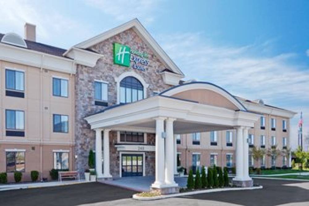 Holiday Inn Express & Suites WARMINSTER - HORSHAM 1