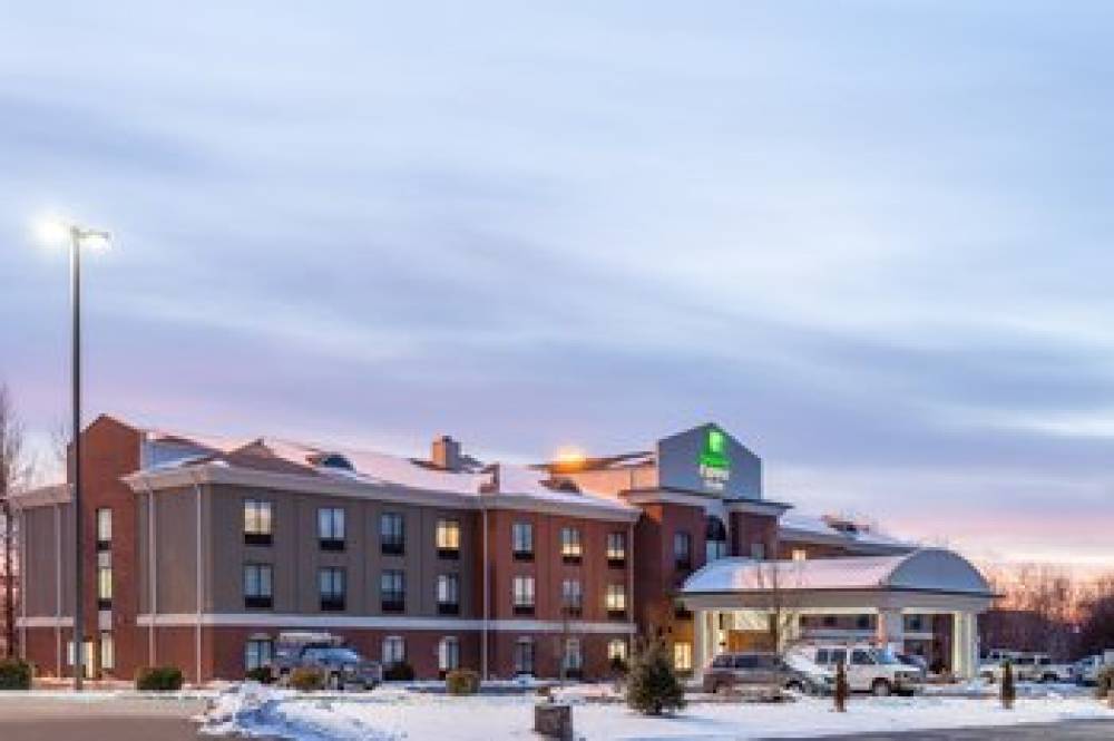 Holiday Inn Express & Suites White Haven Poconos