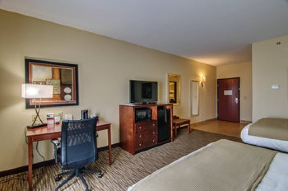 Holiday Inn Express & Suites WYTHEVILLE 7