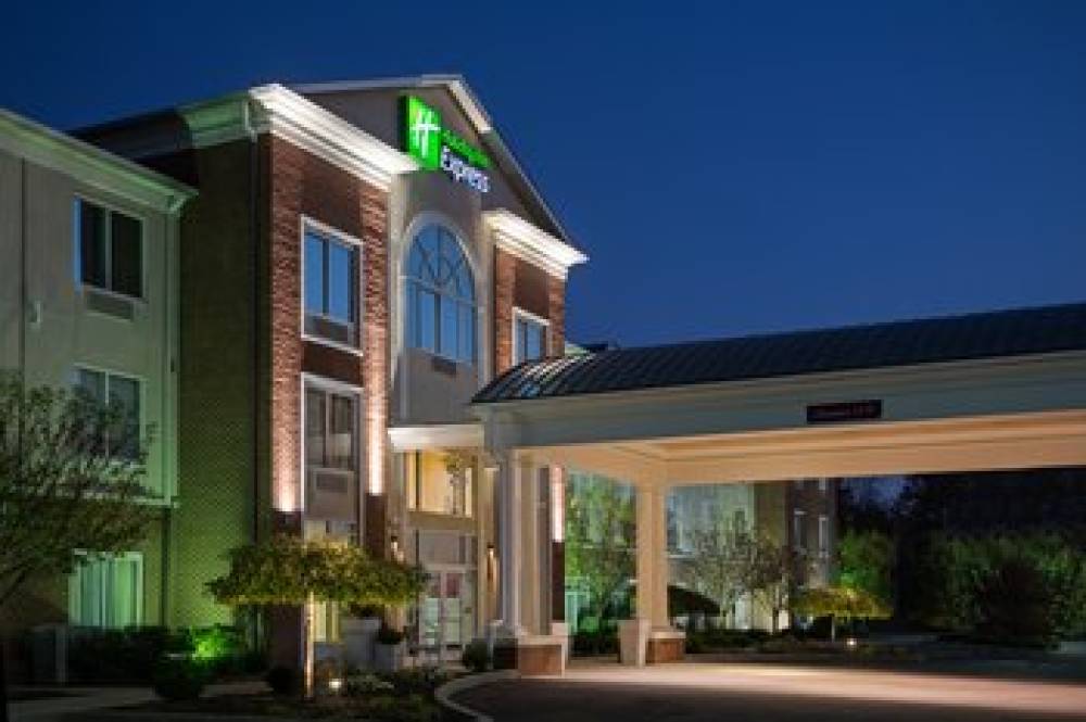 Holiday Inn Express & Suites YOUNGSTOWN N (WARREN/NILES) 1