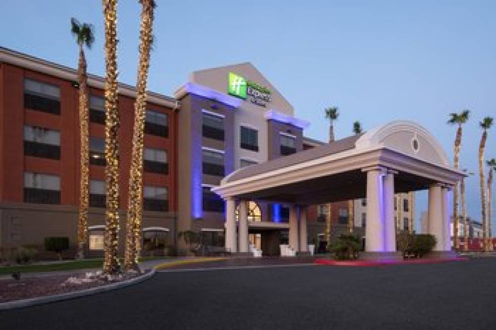 Holiday Inn Express & Suites YUMA 1