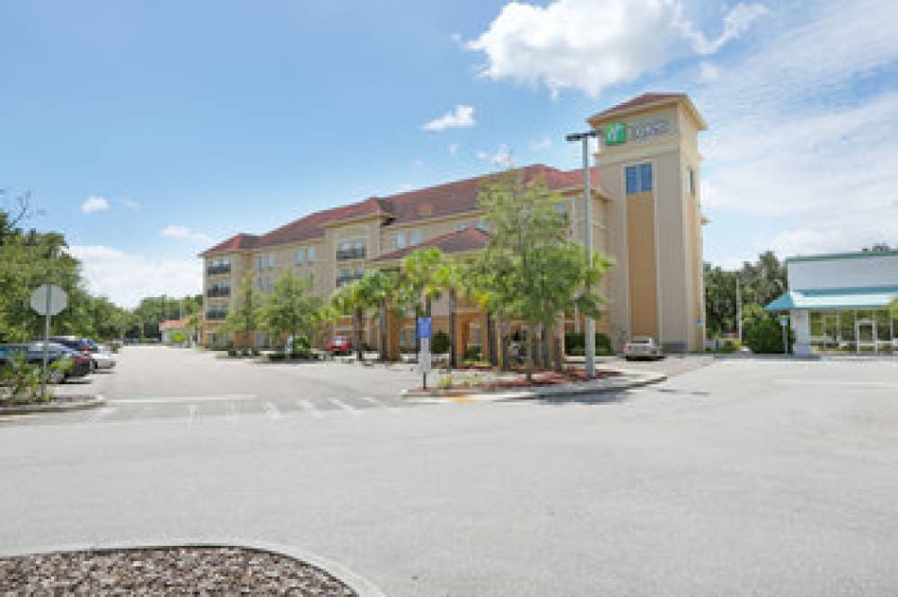 Holiday Inn Express TAMPA N I-75 - UNIVERSITY AREA 1