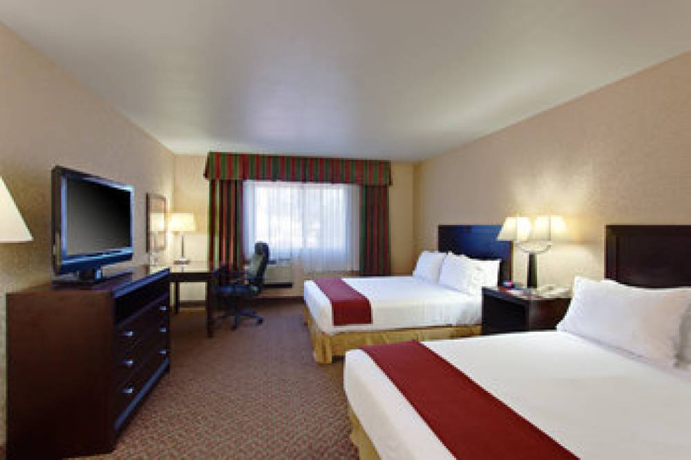 Holiday Inn Express TEMECULA 10