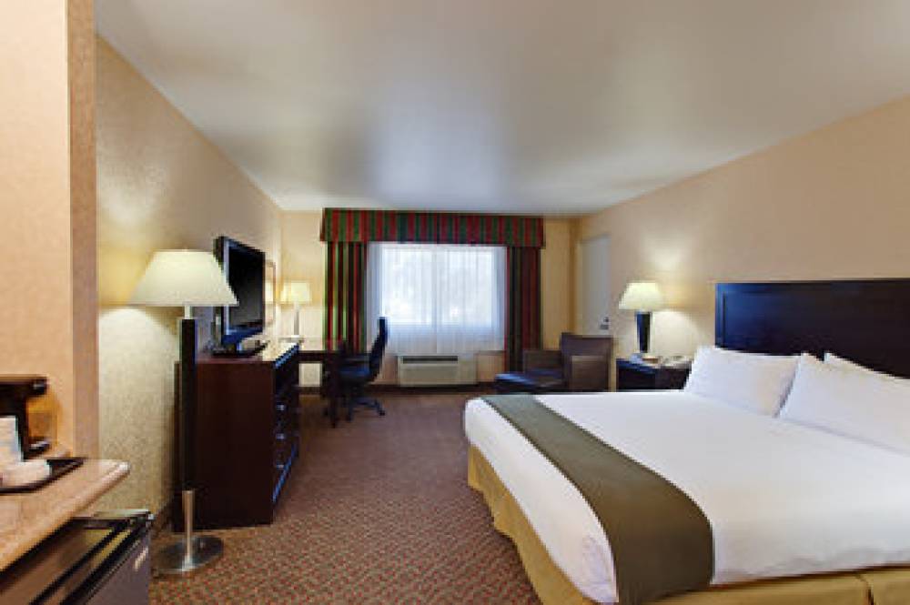 Holiday Inn Express TEMECULA 9