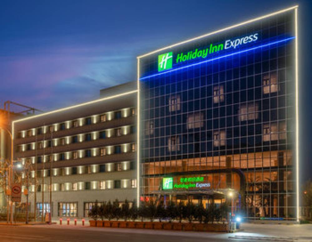 Holiday Inn Express TIANJIN DONGLI  1