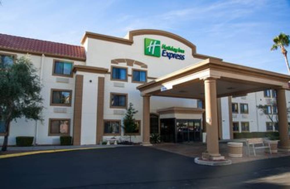 Holiday Inn Express Tucson Airport