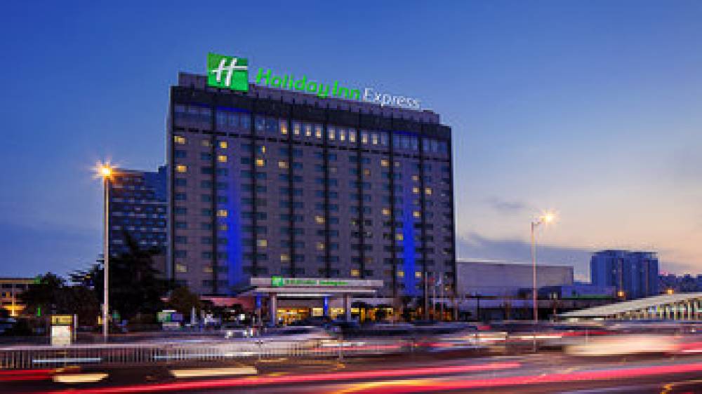 HOLIDAY INN EXPRESS ZHENGZHOU ZHONG 2