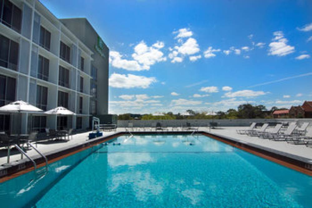 Holiday Inn GAINESVILLE-UNIVERSITY CTR 9