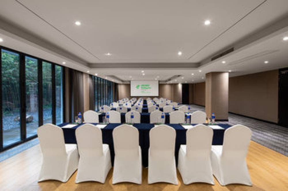 HOLIDAY INN HANGZHOU CHAOSHAN 7