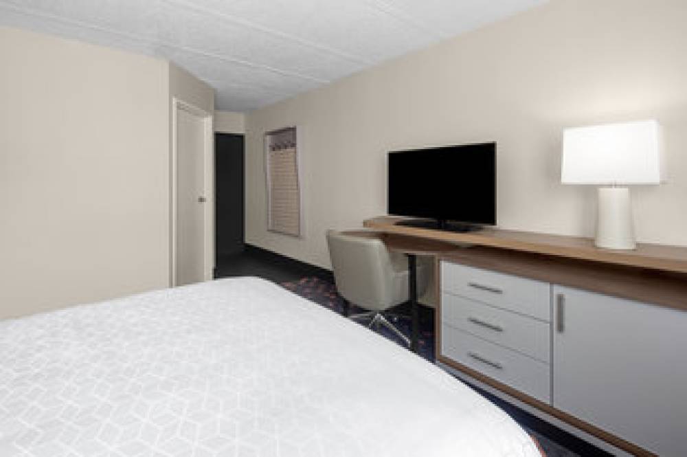 Holiday Inn HASBROUCK HEIGHTS-MEADOWLANDS 6