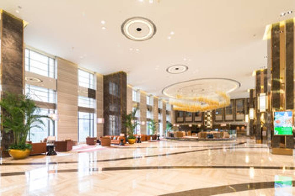 HOLIDAY INN HONGQIAO 5