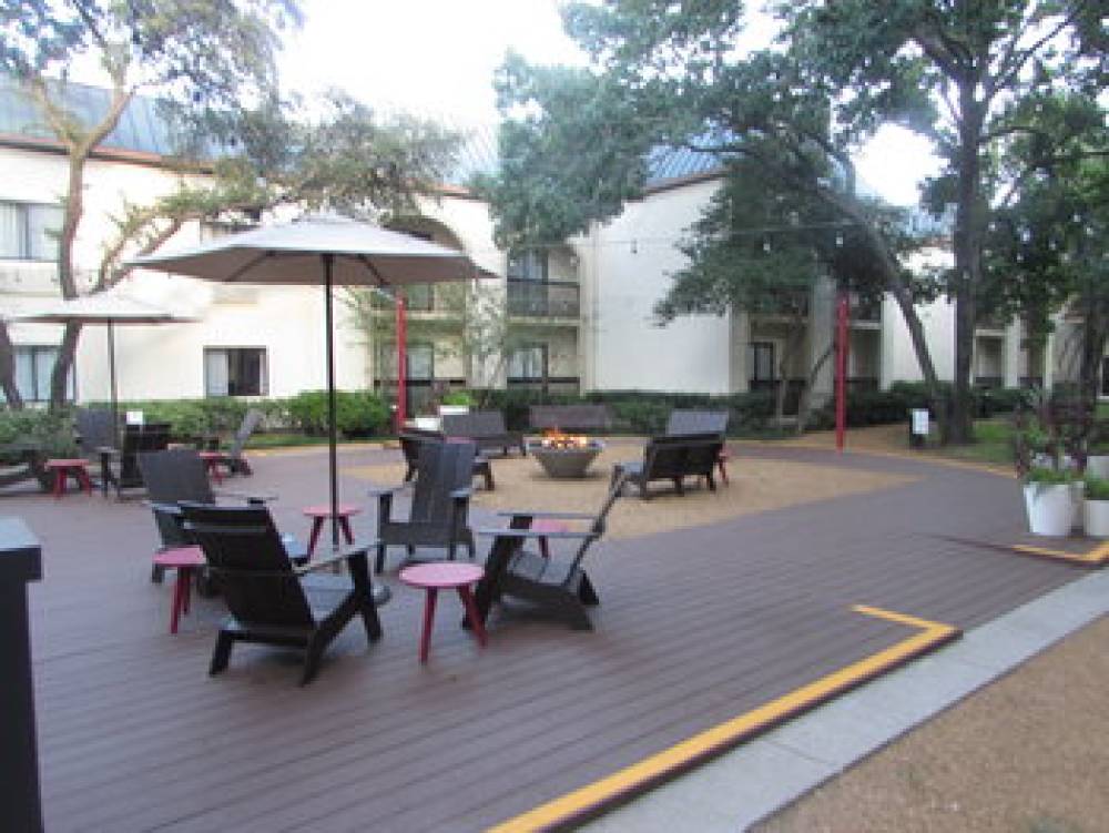 Holiday Inn IRVING - LAS COLINAS 6