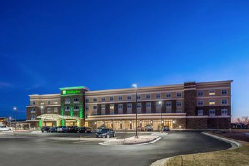 HOLIDAY INN JOPLIN 5