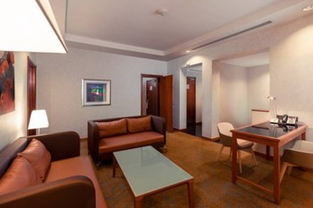 Holiday Inn KUWAIT SALMIYA 7