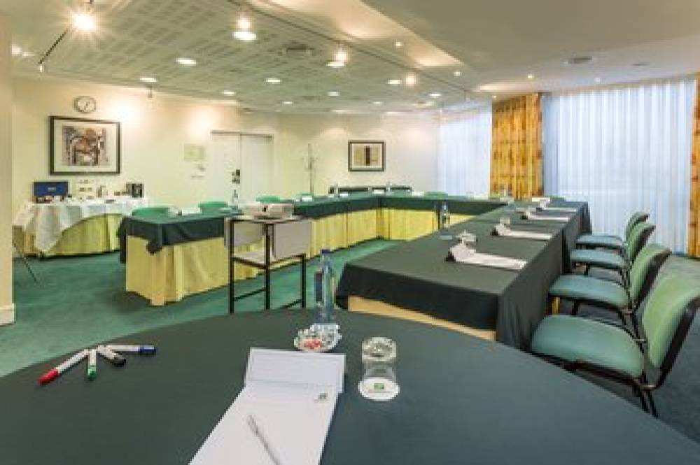 Holiday Inn LISBON 9