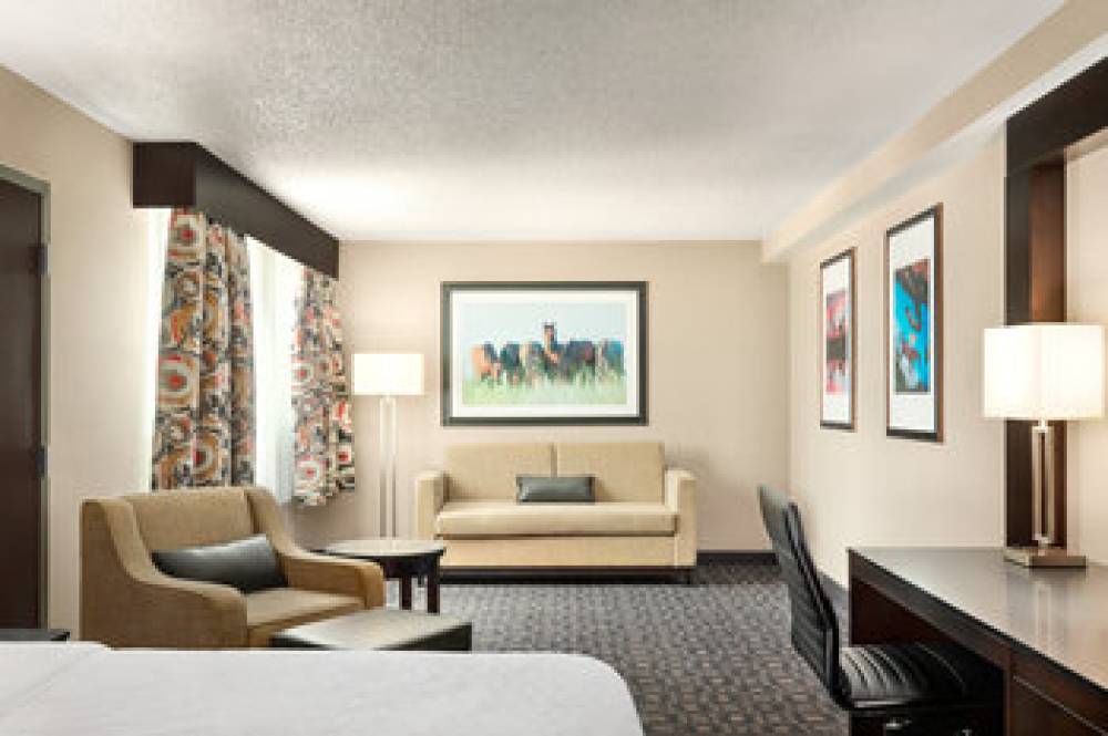 Holiday Inn LOUISVILLE EAST - HURSTBOURNE  7