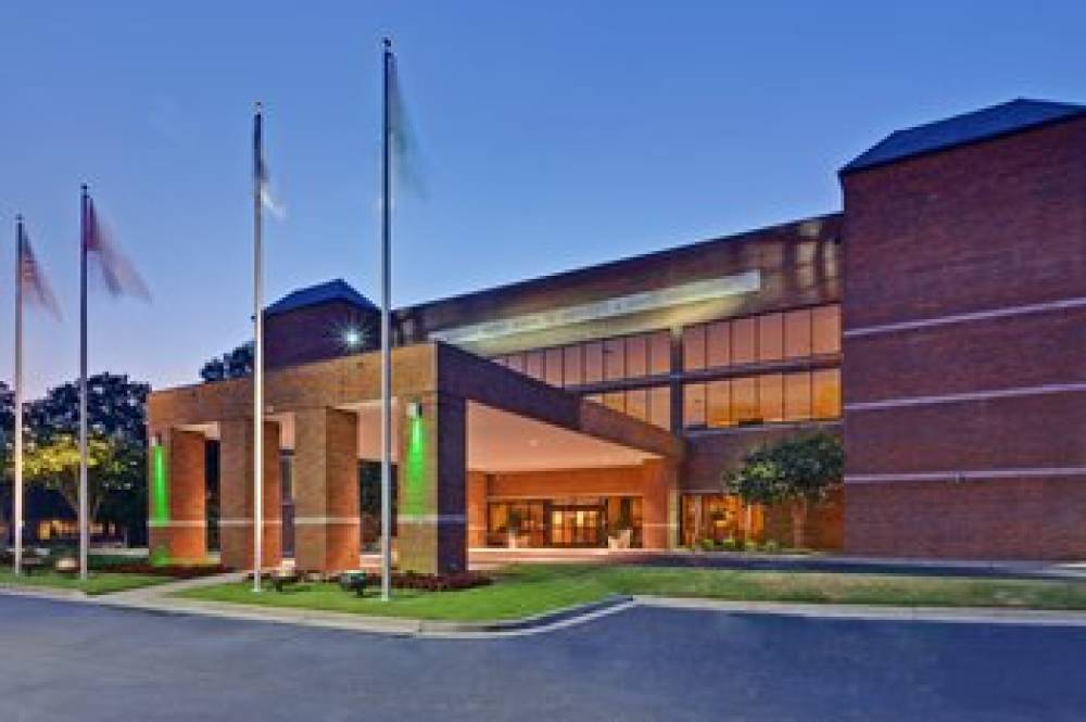 Holiday Inn MEMPHIS-UNIV OF MEMPHIS 1