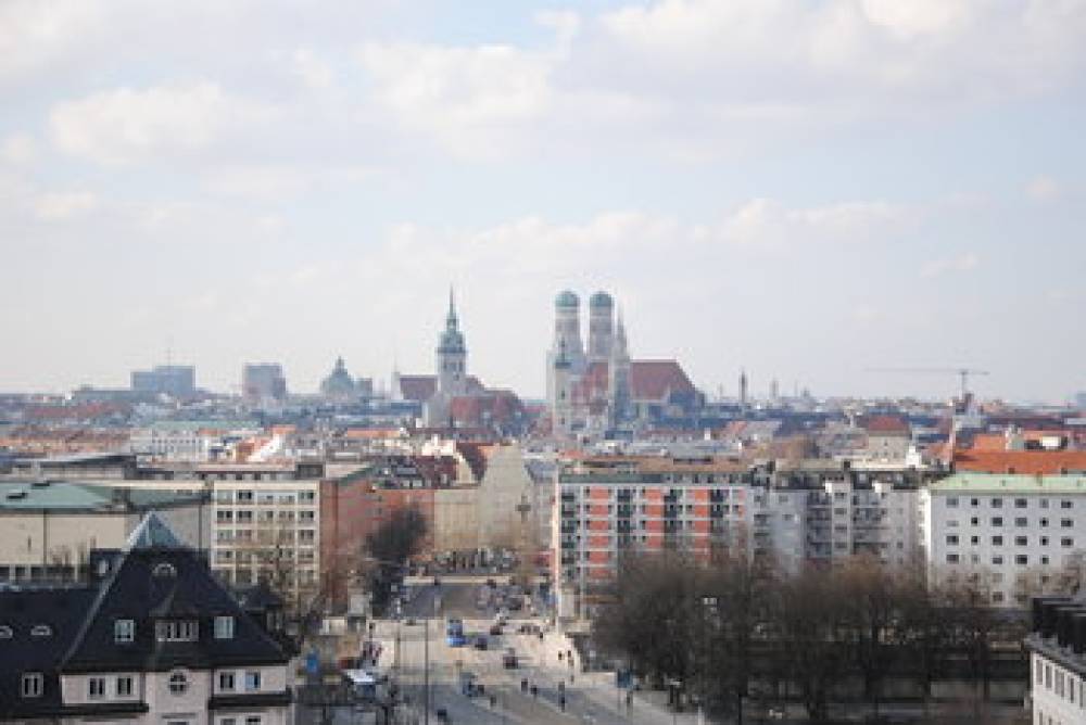 Holiday Inn MUNICH - CITY CENTRE 1